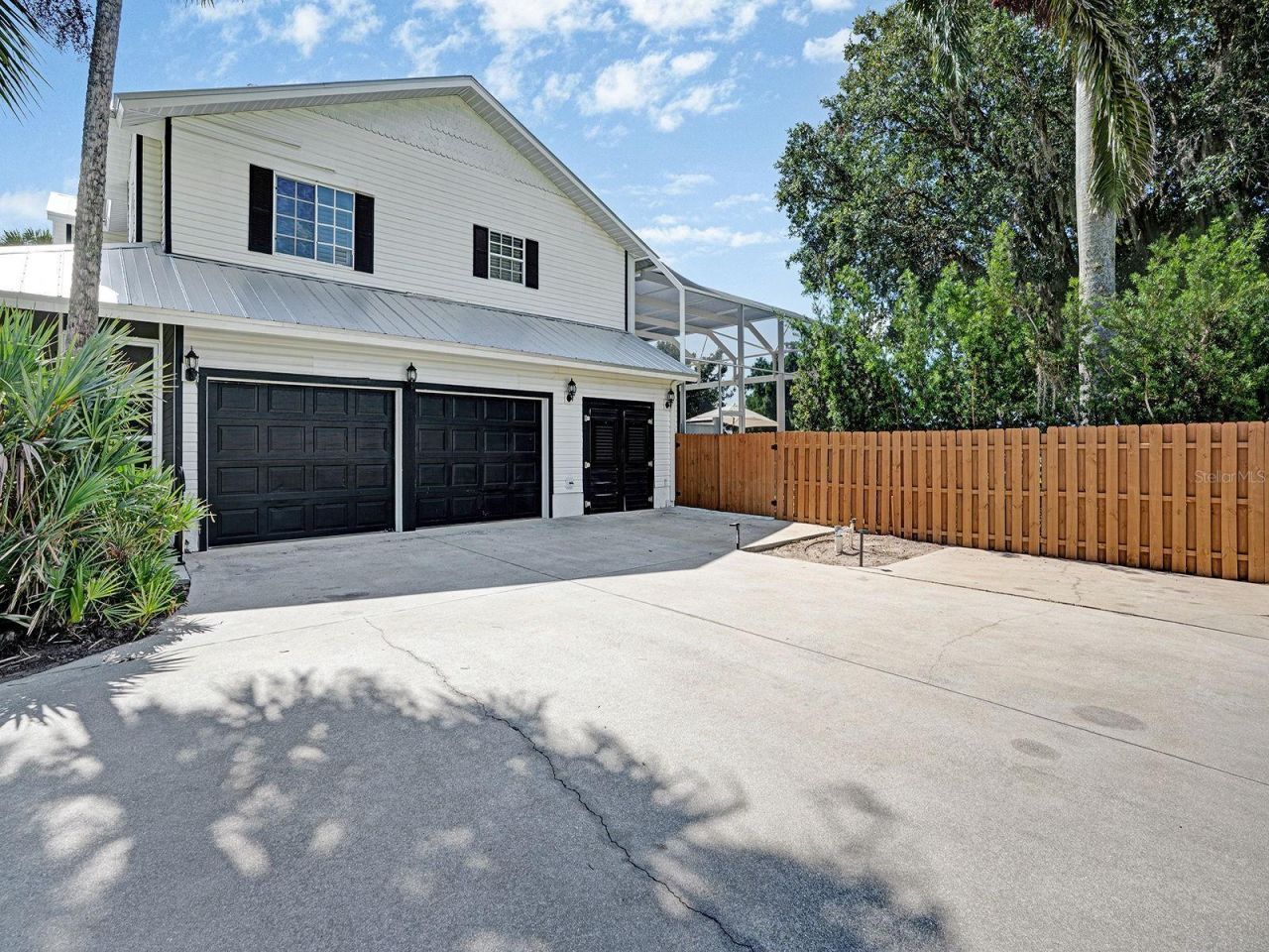 16270 Forest Mist Court, Alva, FL 33920 Photo