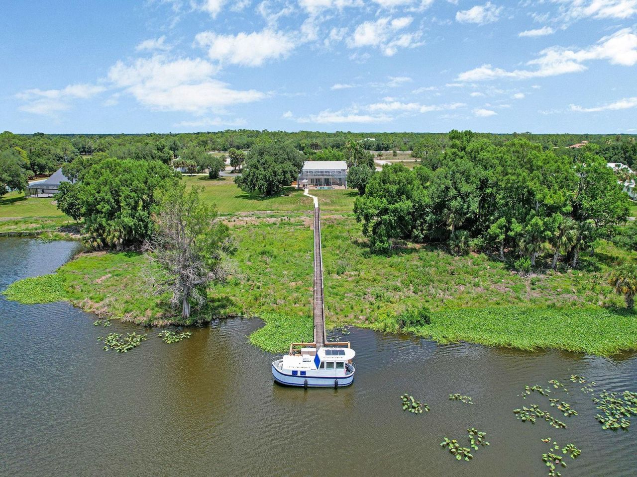 16270 Forest Mist Court, Alva, FL 33920 Photo