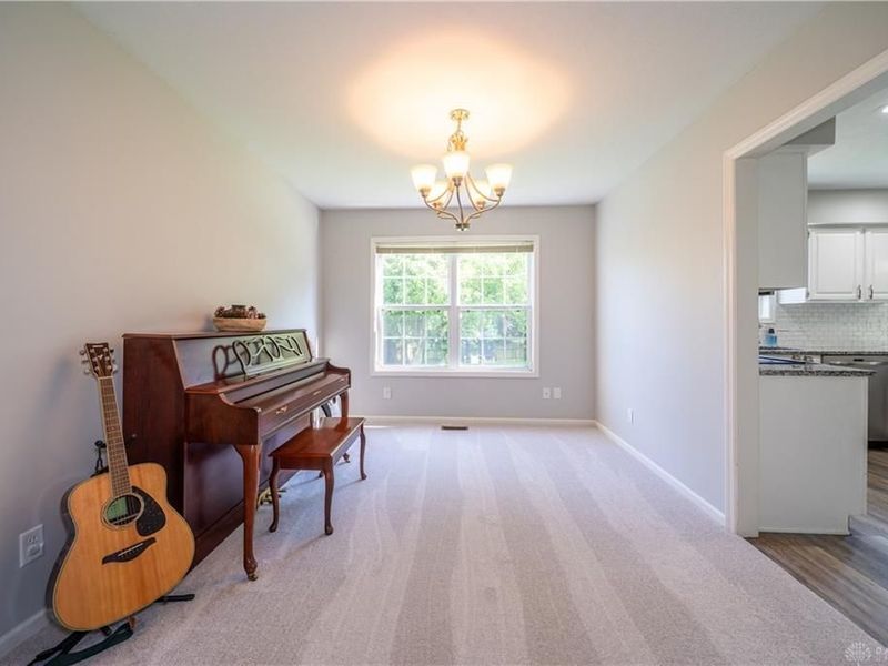 70 Reed Road, Springboro, OH 45066 Photo 6