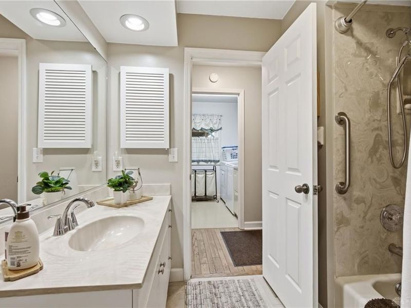 360 Locust View Way, Troy, OH 45373 Photo 35