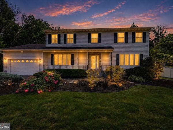 3 LESHIN LANE , HIGHTSTOWN, NJ 08520