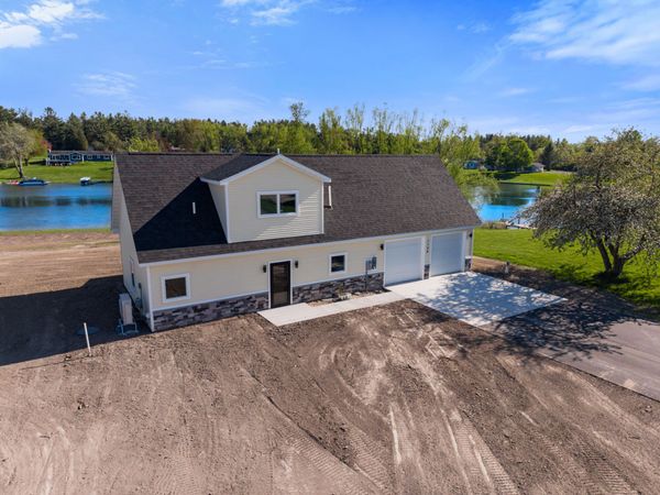 1126 Waters Edge Drive, Cheboygan, MI 49721