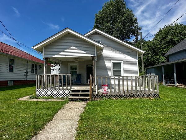 417 S Park Avenue, Batesville, IN 47006
