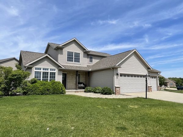 1807 Horizon Court , Mahomet, IL 61853