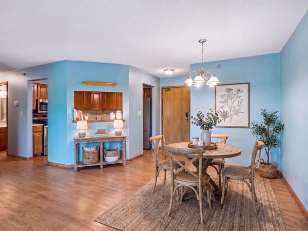 3801 W 98th Street , Unit 209, Bloomington, MN 55431