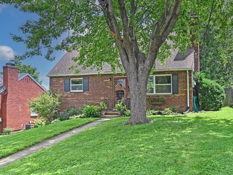 1334 Collinsdale Avenue, Cincinnati, OH 45230 Photo 3
