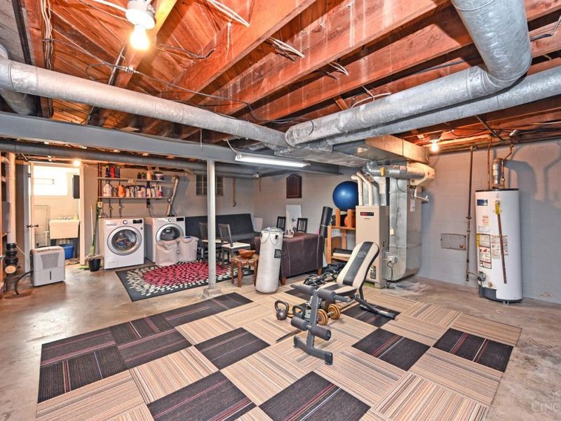 1334 Collinsdale Avenue, Cincinnati, OH 45230 Photo 33