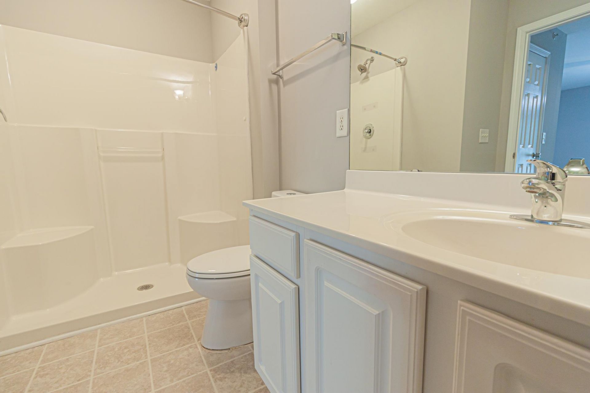 4850 Meadowsweet Dr. Photo 12