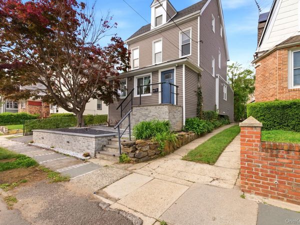 135 Beechwood Avenue , Mount Vernon, NY 10553