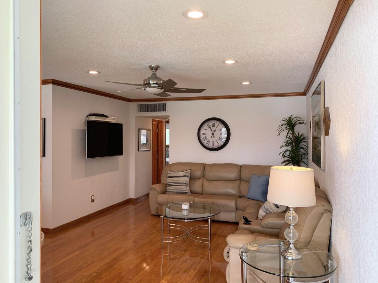 2453 NE 51st Street, Unit D309, Fort Lauderdale, FL 33308 Photo