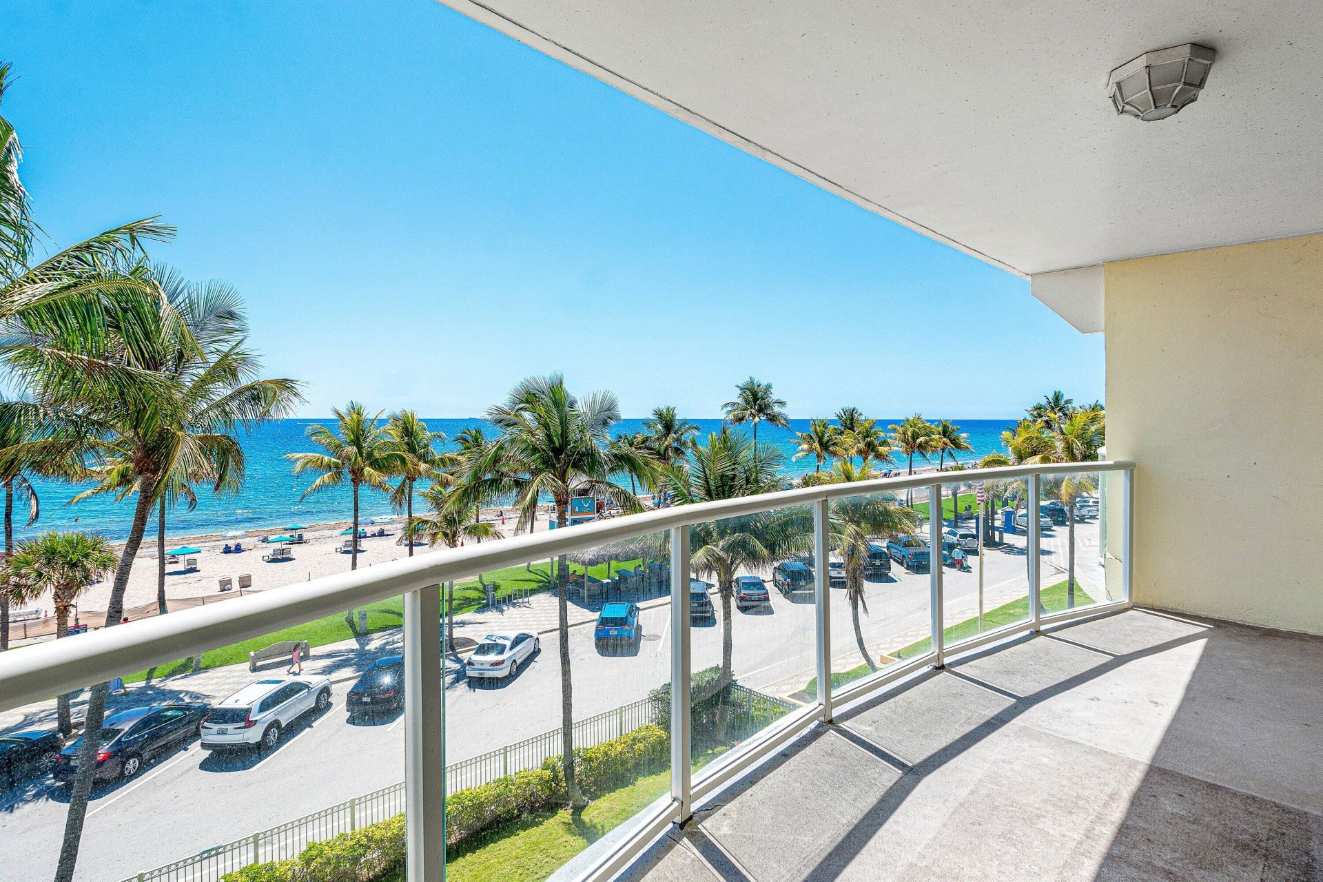 2080 E Hillsboro Boulevard, Unit 407, Deerfield Beach, FL 33441 Photo