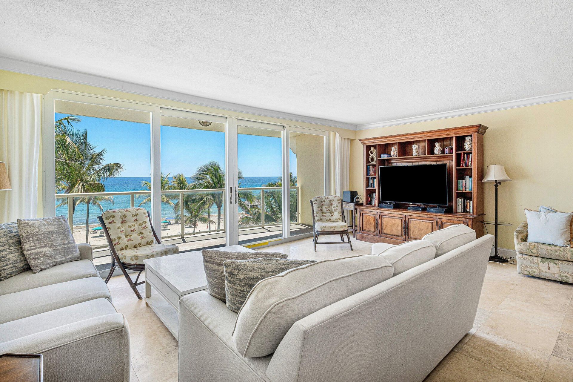 2080 E Hillsboro Boulevard, Unit 407, Deerfield Beach, FL 33441 Photo