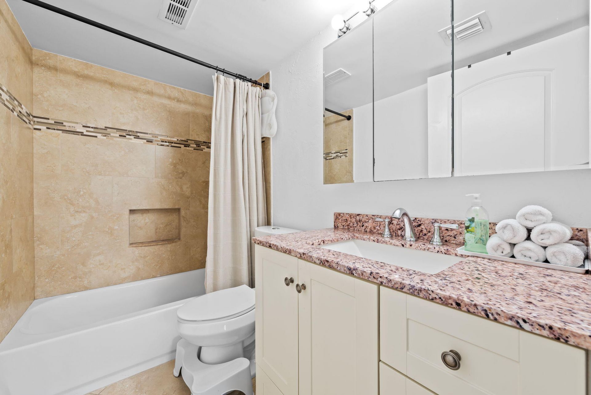 2945 SW 22nd Avenue, Unit 1080, Delray Beach, FL 33445 Photo