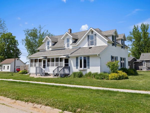 201 Hogg St W, Melrose, WI 54642