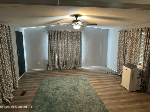 4084 Sand Hill Road, Lexington, MS 39095