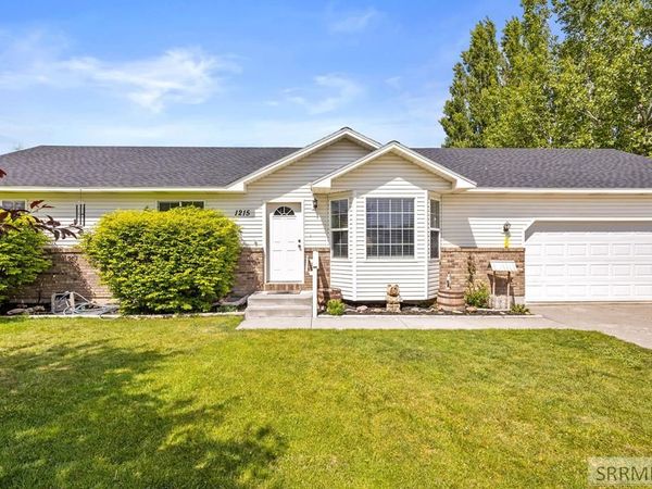 1215 Abbie Road, BLACKFOOT, ID 83221
