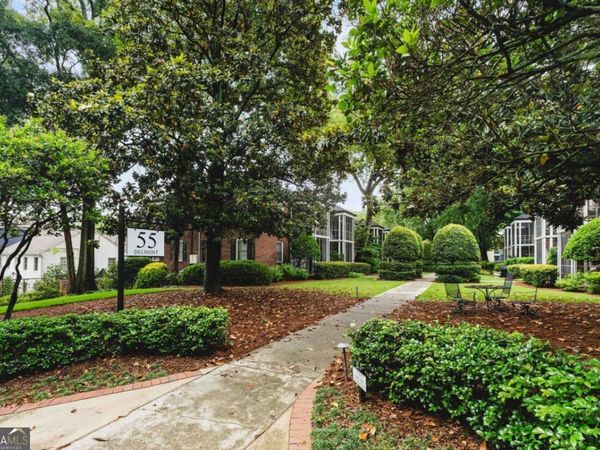55 Delmont Drive NE, Unit D2, Atlanta, GA 30305