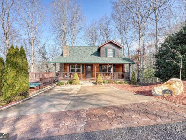 1327 Highland Trace, Blairsville, GA 30512