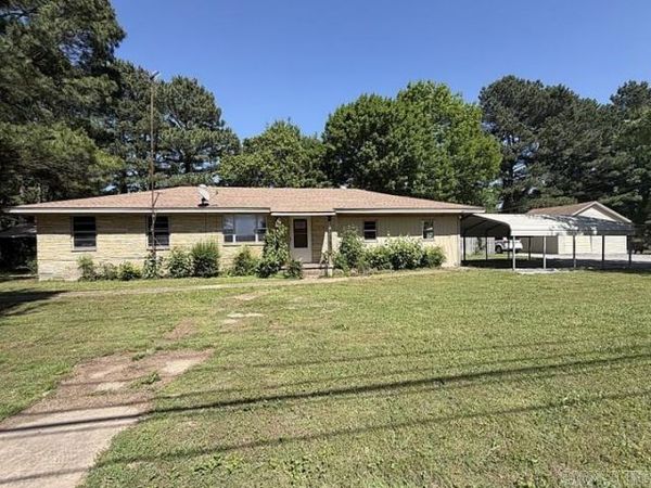 533 Main Street , Pleasant Plains, AR 72568