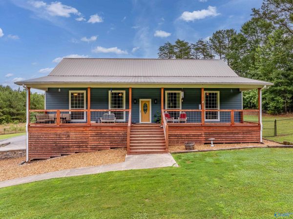 116 County Road 476, Bridgeport, AL 35740