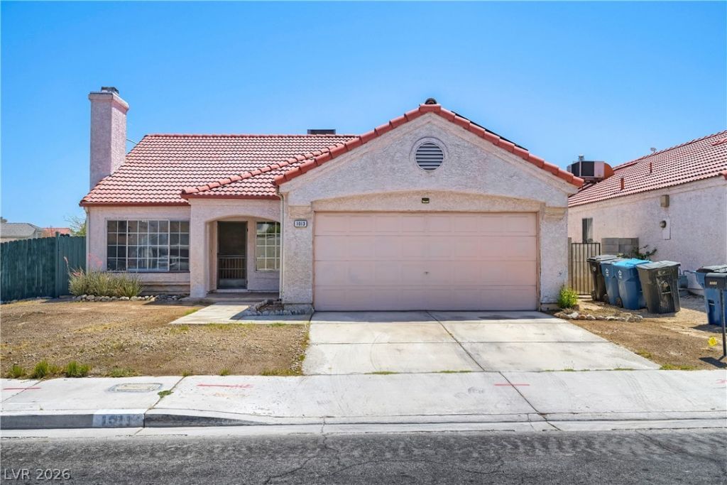 1013 Greystone Drive, Las Vegas, NV 89108 Main Photo
