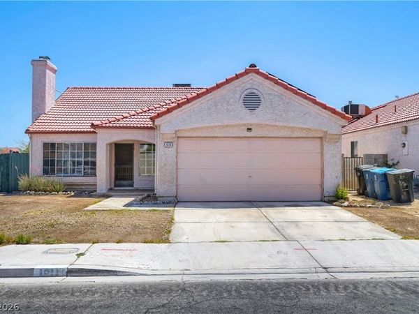 1013 Greystone Drive, Las Vegas, NV 89108