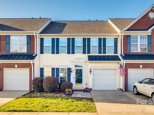 618 Bayou Circle , Clover, SC 29710
