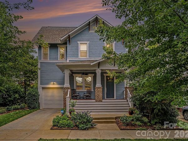 1615 Main Street, Charlotte, NC 28204