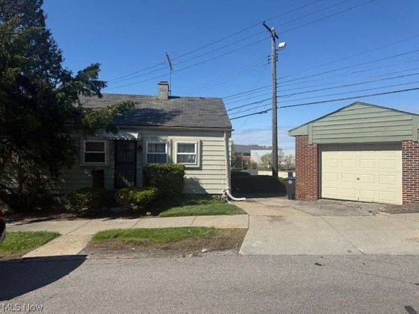 1861 Torbenson Drive , Cleveland, OH 44112
