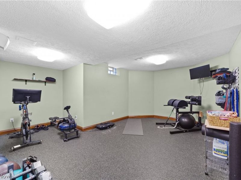 6424 Highland Green Drive, Medina, OH 44256 Photo 37