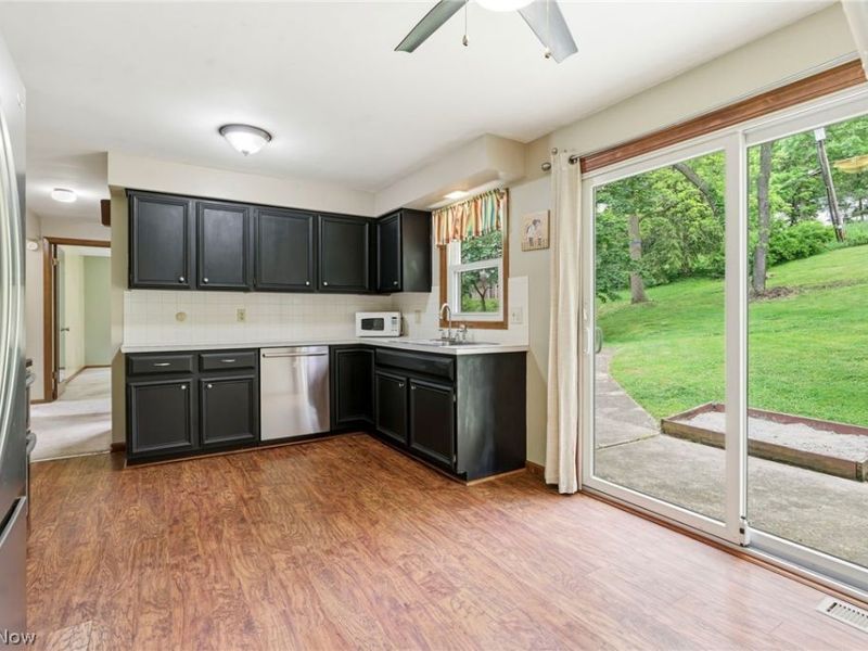 1212 Linwood Avenue SW, North Canton, OH 44720 Photo 14