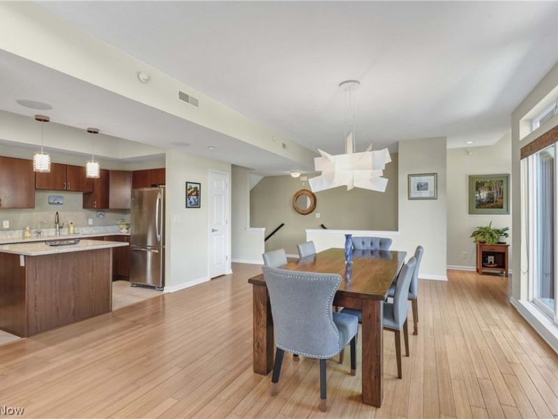 7407 Battery Park Boulevard, Unit H7407, Cleveland, OH 44102 Photo 11