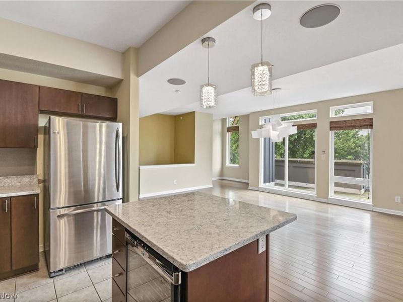 7407 Battery Park Boulevard, Unit H7407, Cleveland, OH 44102 Photo 14