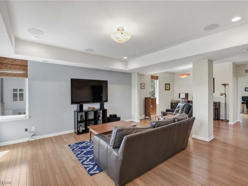 7407 Battery Park Boulevard, Unit H7407, Cleveland, OH 44102 Photo 18