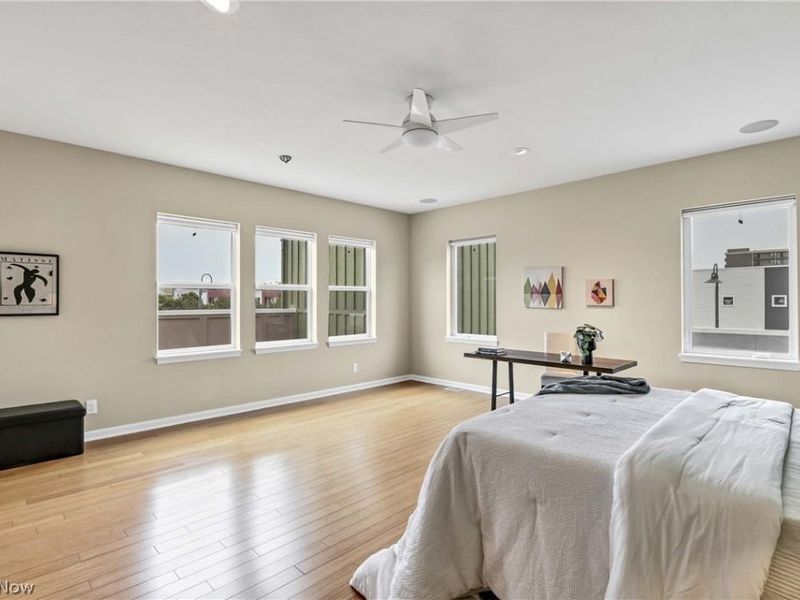 7407 Battery Park Boulevard, Unit H7407, Cleveland, OH 44102 Photo 22