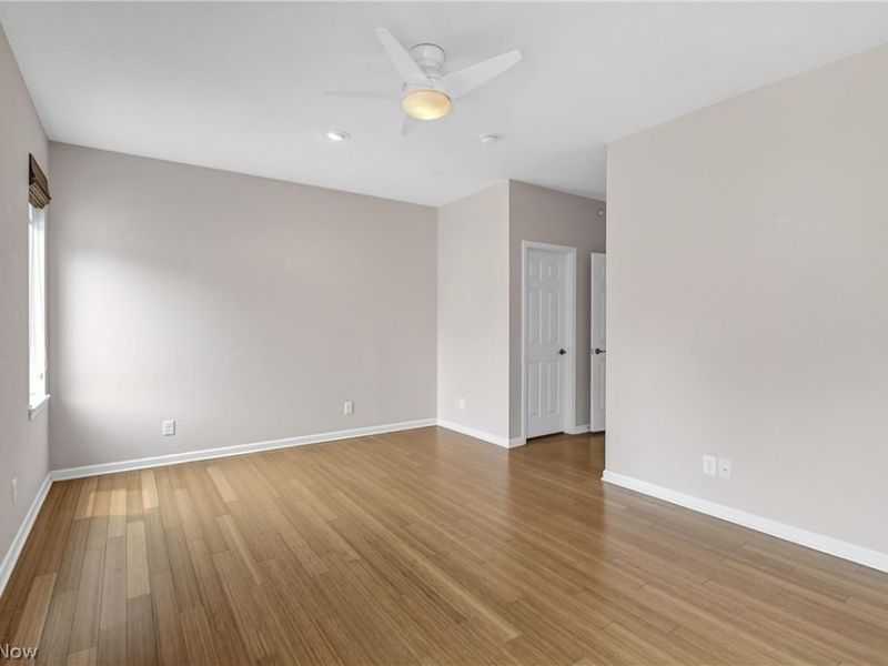 7407 Battery Park Boulevard, Unit H7407, Cleveland, OH 44102 Photo 28