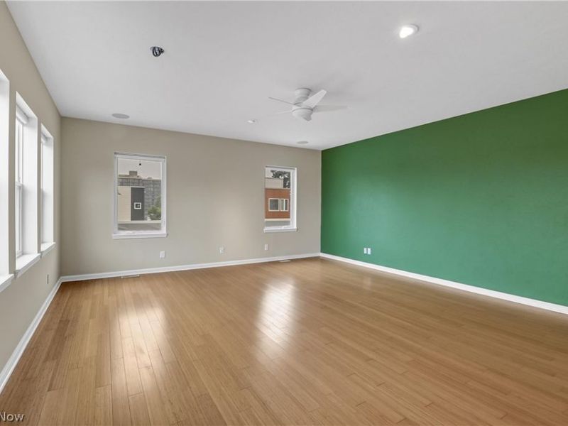 7407 Battery Park Boulevard, Unit H7407, Cleveland, OH 44102 Photo 32