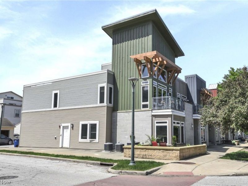 7407 Battery Park Boulevard, Unit H7407, Cleveland, OH 44102 Photo 36