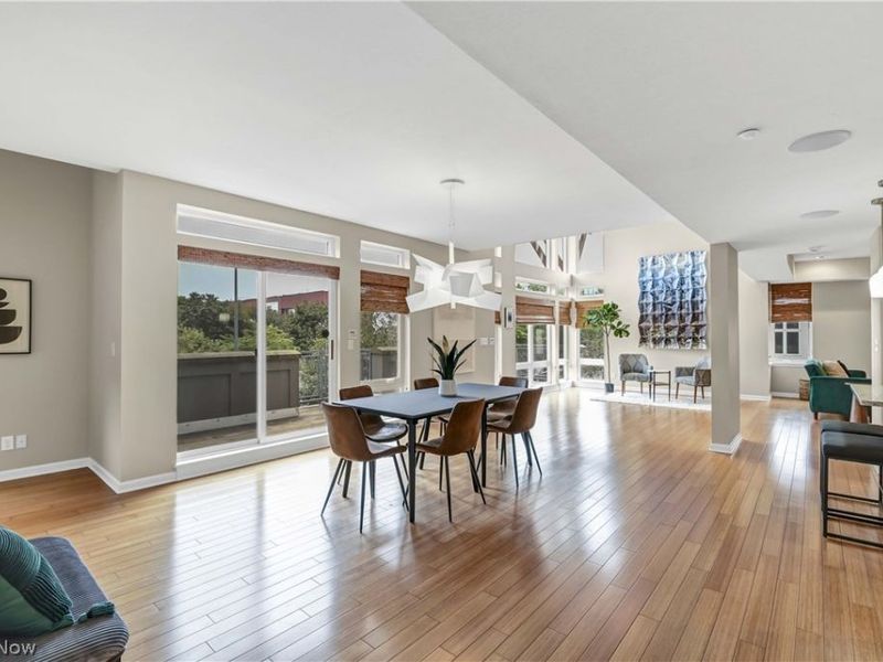 7407 Battery Park Boulevard, Unit H7407, Cleveland, OH 44102 Photo 6