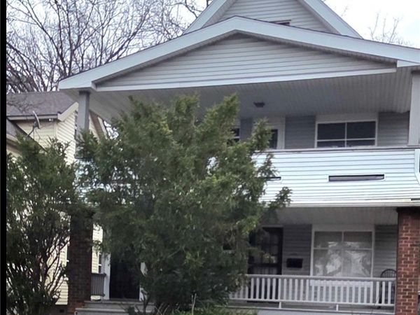 16902 Endora Road , Cleveland, OH 44112