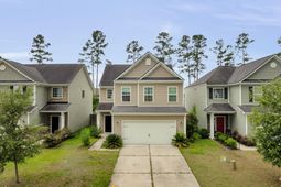 664 Redbud Lane photo 4