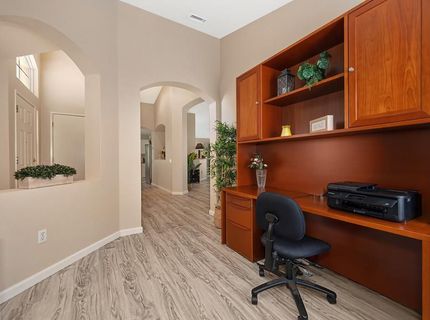 7091 Lost Lake Ln, Roseville, CA 95747 Photo