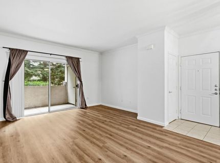 701 Gibson Dr #1712, Unit 1712, Roseville, CA 95678 Photo