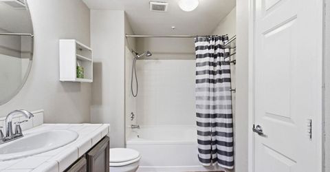 701 Gibson Dr #1712, Unit 1712, Roseville, CA 95678 Photo
