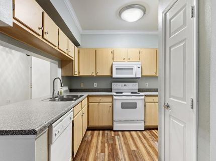 701 Gibson Dr #1712, Unit 1712, Roseville, CA 95678 Photo
