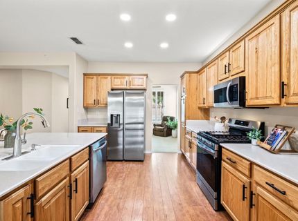 7824 Rosestone Ln, Roseville, CA 95747 Photo