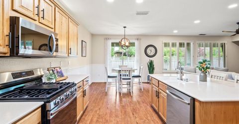 7824 Rosestone Ln, Roseville, CA 95747 Photo