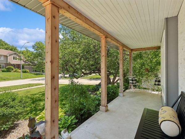 5508 Boulder Drive, West Des Moines, IA 50266