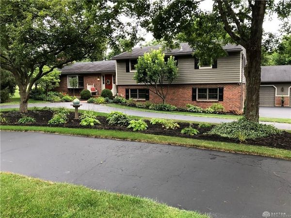 1916 Little York Road, Butler Township, OH 45414