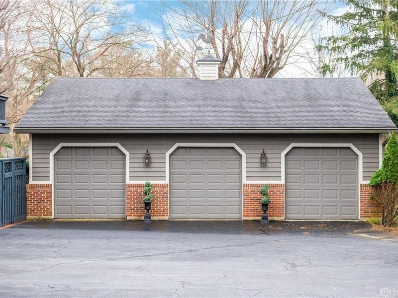 1916 Little York Road, Butler Township, OH 45414 Photo 52